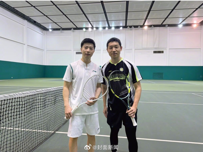 开云app-许昕马龙网球场合影调侃球场见|配文_新浪体育_新浪新闻